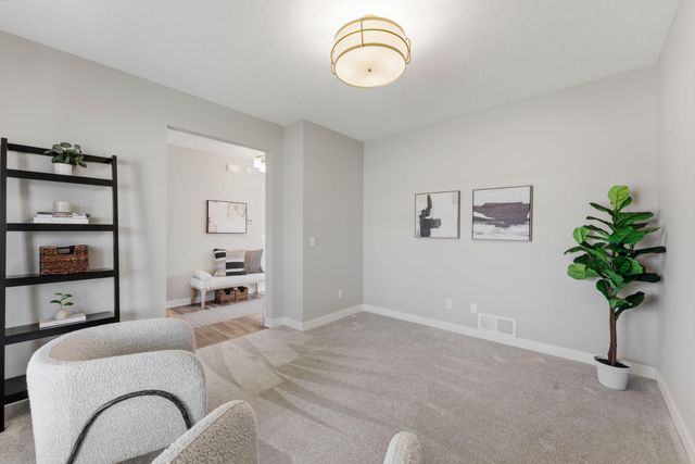 7660 Waverly Avenue, Shakopee, MN 55379