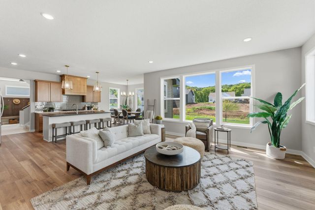 7660 Waverly Avenue, Shakopee, MN 55379