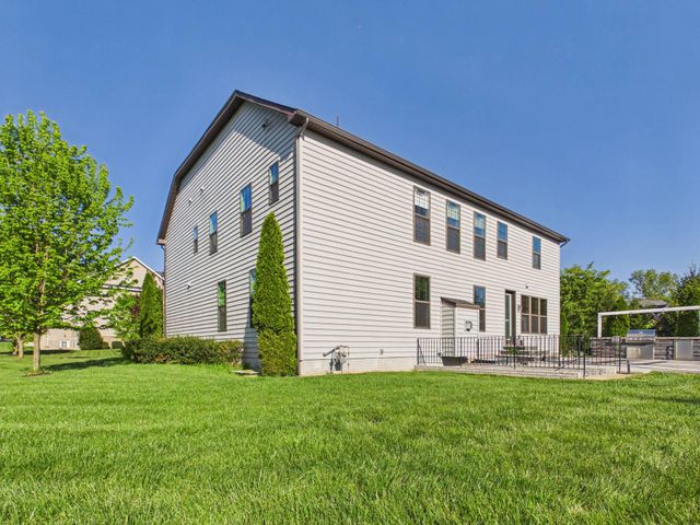 42106 BARRYMOORE PL, Chantilly, VA 20152