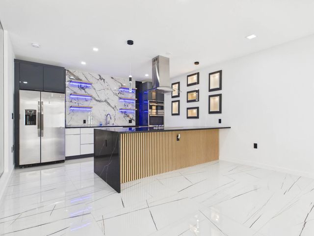 42106 BARRYMOORE PL, Chantilly, VA 20152