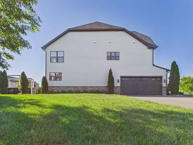42106 BARRYMOORE PL, Chantilly, VA 20152