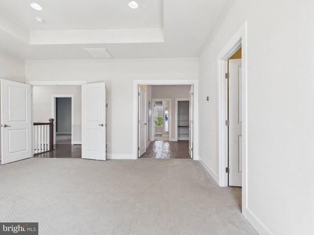 42106 BARRYMOORE PL, Chantilly, VA 20152
