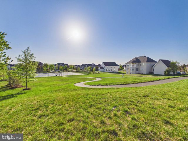 42106 BARRYMOORE PL, Chantilly, VA 20152