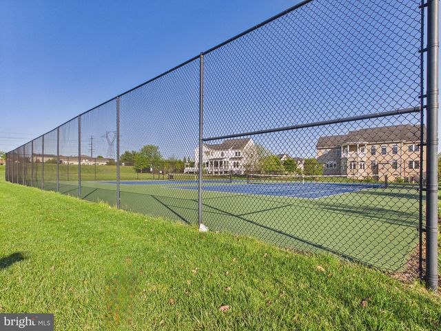 42106 BARRYMOORE PL, Chantilly, VA 20152