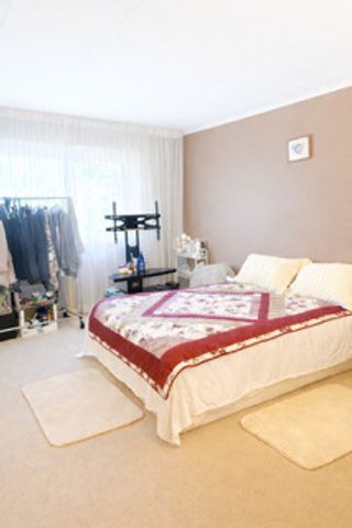 940 Holbrook Road 20C, Homewood, IL 60430