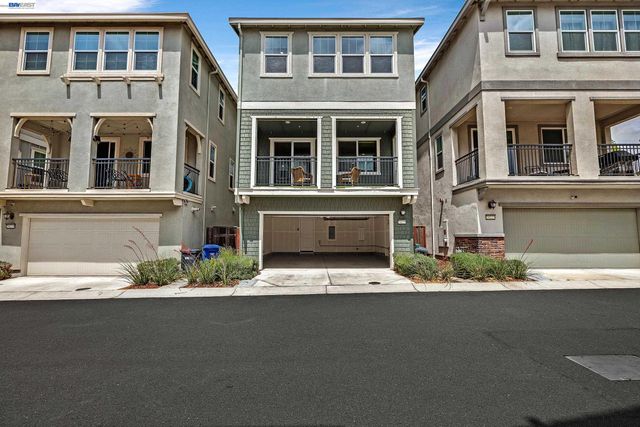 24221 2nd st, Hayward, CA 94541