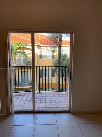 7290 NW 114th Ave 307-7, Doral, FL 33178