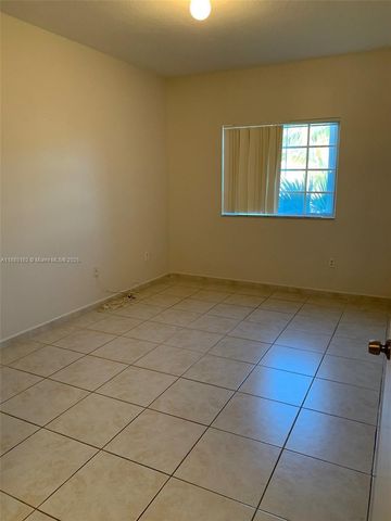 7290 NW 114th Ave 307-7, Doral, FL 33178