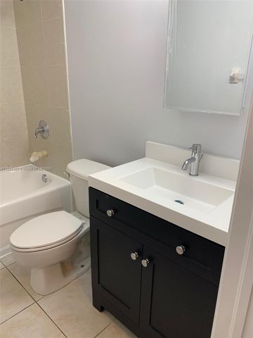 7290 NW 114th Ave 307-7, Doral, FL 33178