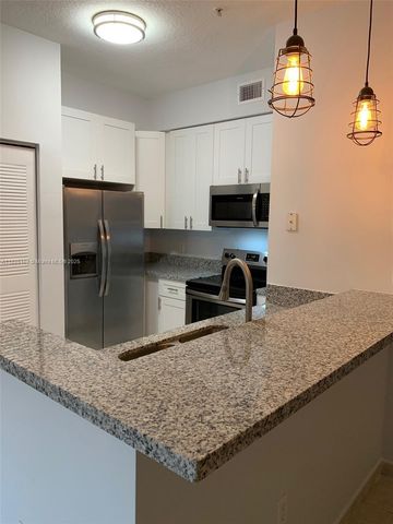 7290 NW 114th Ave 307-7, Doral, FL 33178