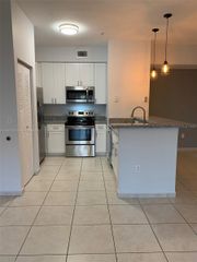 7290 NW 114th Ave 307-7, Doral, FL 33178