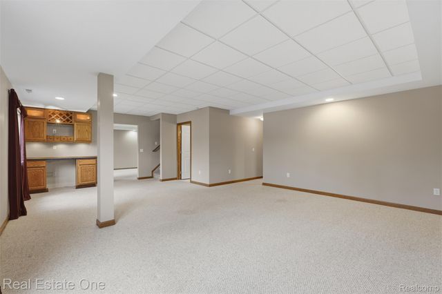 2264 Willow Tree Drive, Brighton, MI 48116