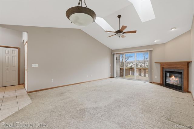 2264 Willow Tree Drive, Brighton, MI 48116