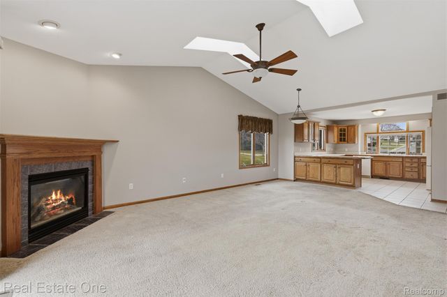 2264 Willow Tree Drive, Brighton, MI 48116