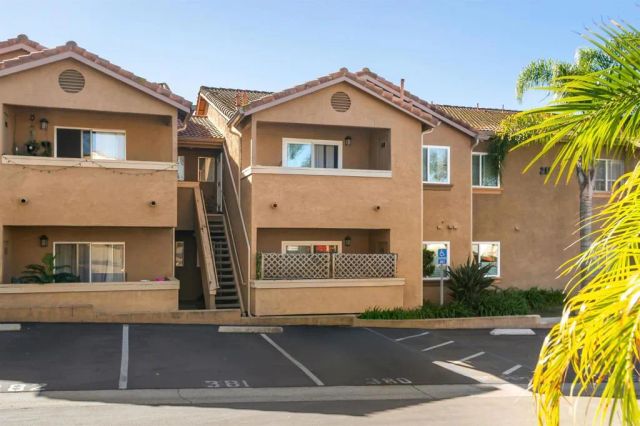 211 Woodland Pkwy, San Marcos, CA 92069