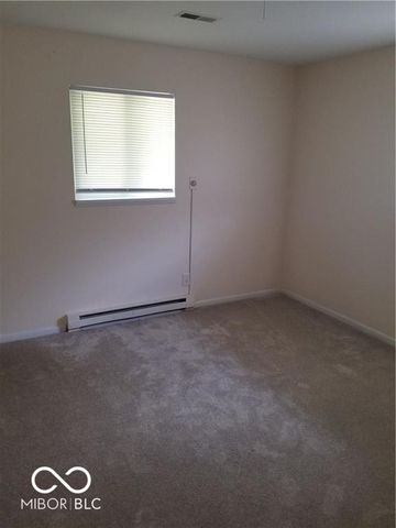 525 S 4th Avenue, Beech Grove, IN 46107