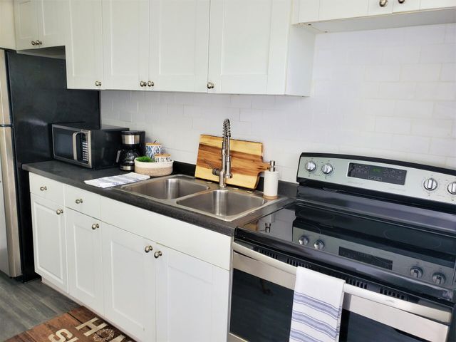 413 SE 23RD Street, Fort Lauderdale, FL 33316
