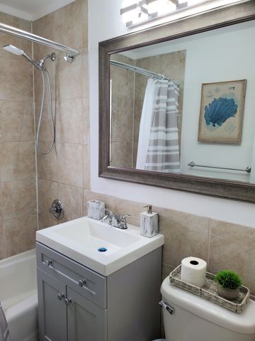 413 SE 23RD Street, Fort Lauderdale, FL 33316