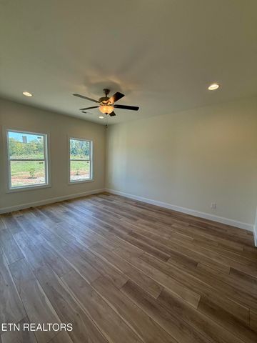 7334 Whispering Creek Lane, Powell, TN 37849