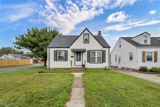 5914 Forest Avenue, Parma, OH 44129