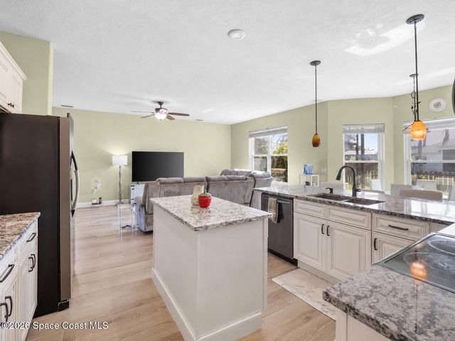 2756 Bradfordt Drive, West Melbourne, FL 32904