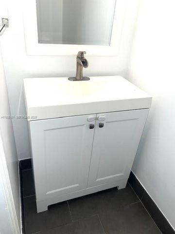 5505 NW 27th Ct 5505, Margate, FL 33063