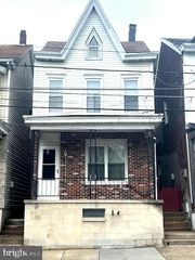 222 DOCK ST, Schuylkill Haven, PA 17972