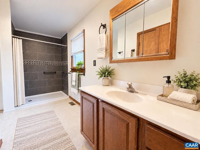 20537 FIELDS MILL RD, Richardsville, VA 22736