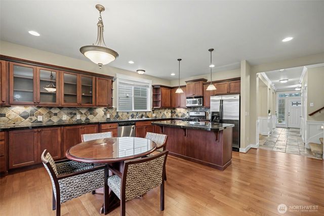 12112 185th Avenue E, Bonney Lake, WA 98391