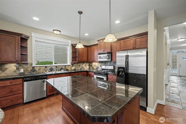 12112 185th Avenue E, Bonney Lake, WA 98391