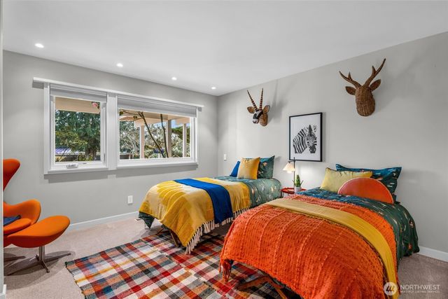 6437 Hampton Road S, Seattle, WA 98118