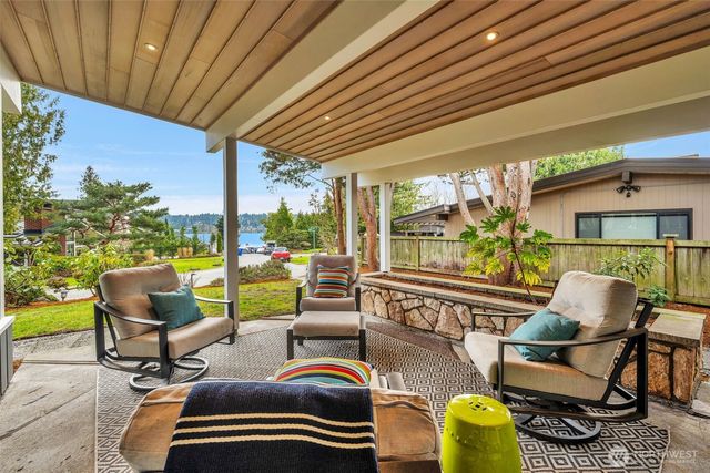 6437 Hampton Road S, Seattle, WA 98118