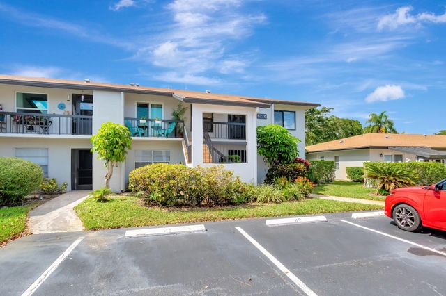 5770 PRINCESS PALM Court F, Delray Beach, FL 33484