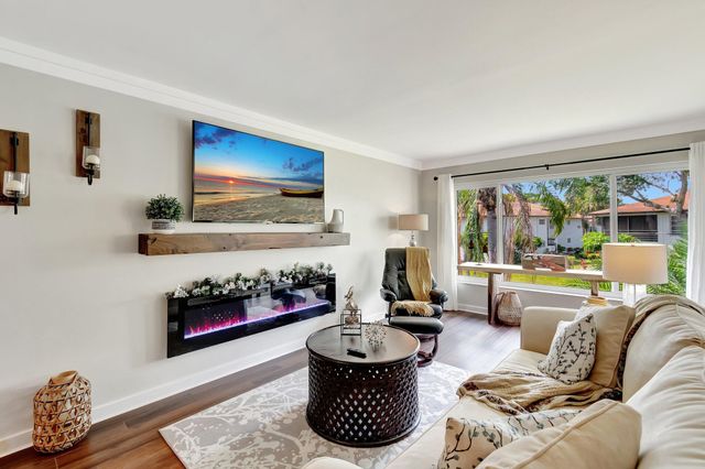 5770 PRINCESS PALM Court F, Delray Beach, FL 33484