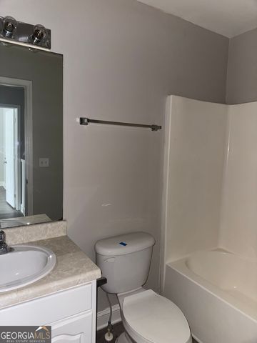 1240 NW Pinedale Circle, Conyers, GA 30012
