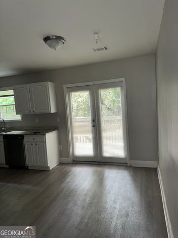 1240 NW Pinedale Circle, Conyers, GA 30012