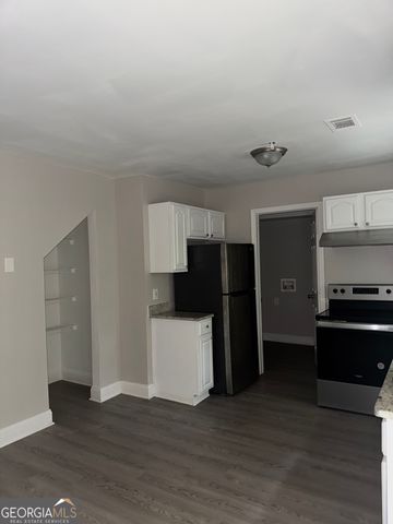 1240 NW Pinedale Circle, Conyers, GA 30012
