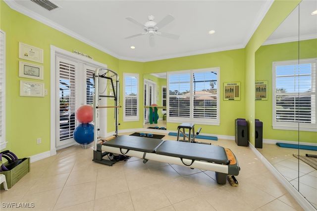 4967 RUSTIC OAKS CIR, Naples, FL 34105