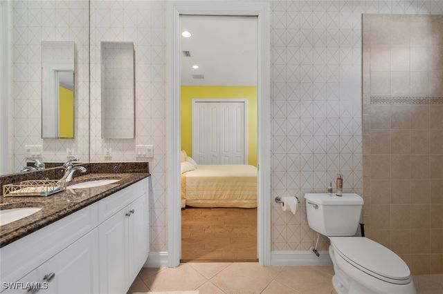 4967 RUSTIC OAKS CIR, Naples, FL 34105