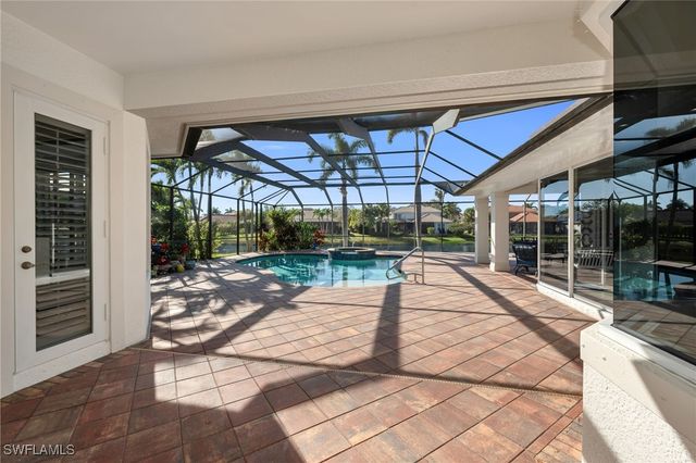 4967 RUSTIC OAKS CIR, Naples, FL 34105