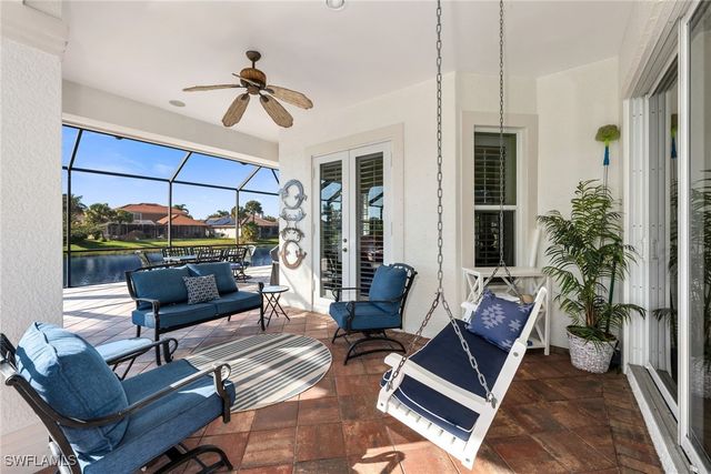 4967 RUSTIC OAKS CIR, Naples, FL 34105