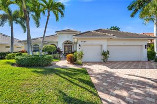 4967 RUSTIC OAKS CIR, Naples, FL 34105