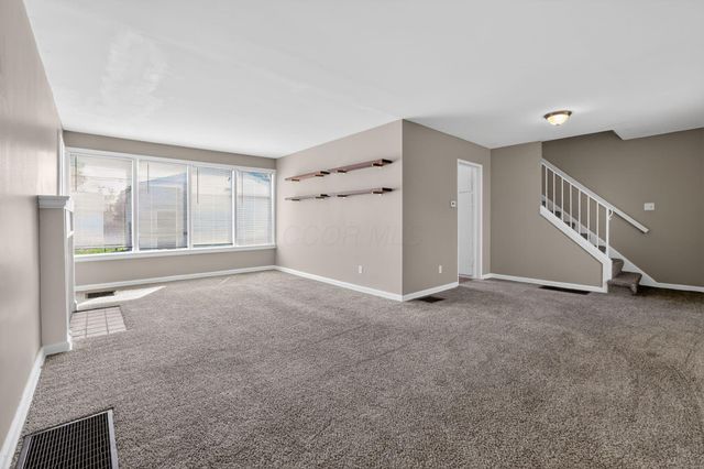 182 S Sylvan Avenue, Columbus, OH 43204