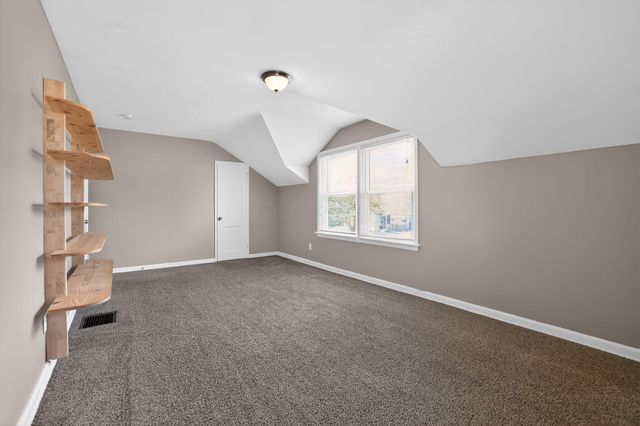 182 S Sylvan Avenue, Columbus, OH 43204