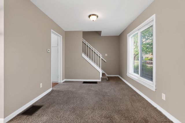 182 S Sylvan Avenue, Columbus, OH 43204