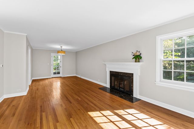 2543 Marcy Avenue, Evanston, IL 60201
