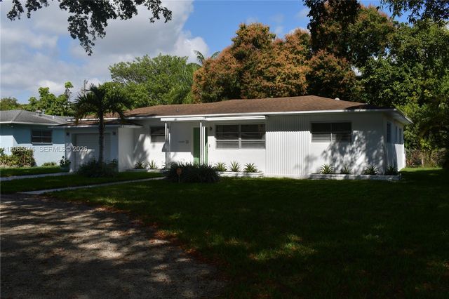 33 NW 87th St, El Portal, FL 33150