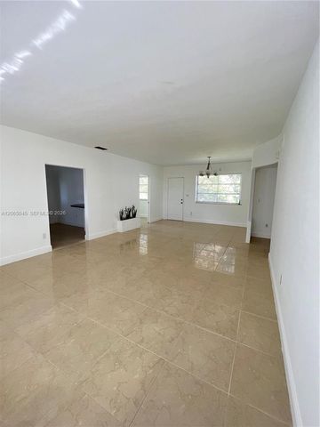 33 NW 87th St, El Portal, FL 33150