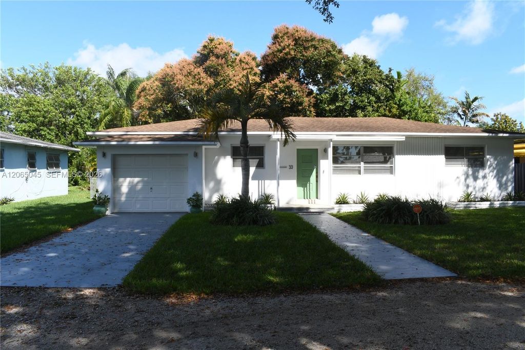 33 NW 87th St, El Portal, FL 33150