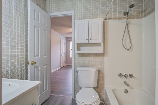 6280 Lucille Drive D, North Charleston, SC 29406